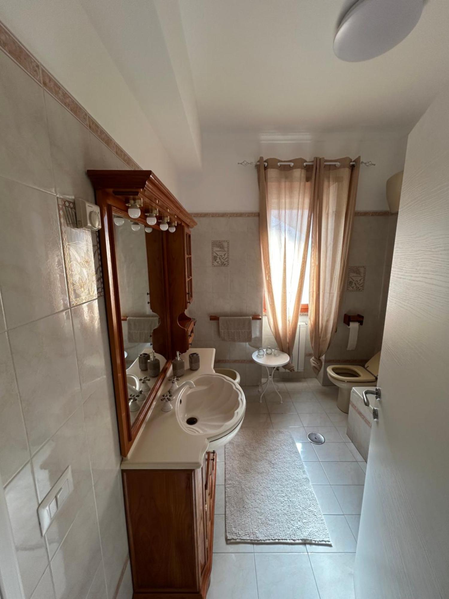 Fly & Stay Apartments Fiumicino Buitenkant foto